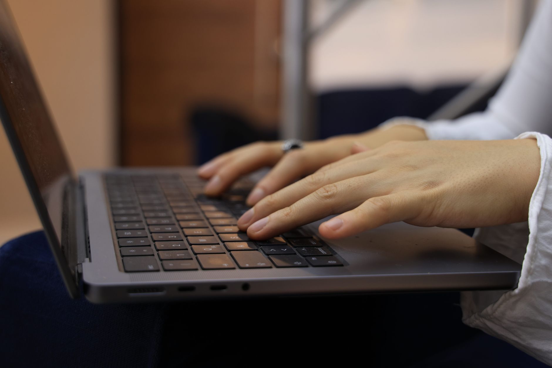 english writing laptop keyboard