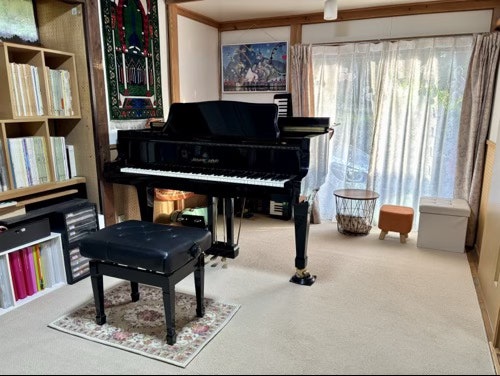教室のピアノのご紹介🎹