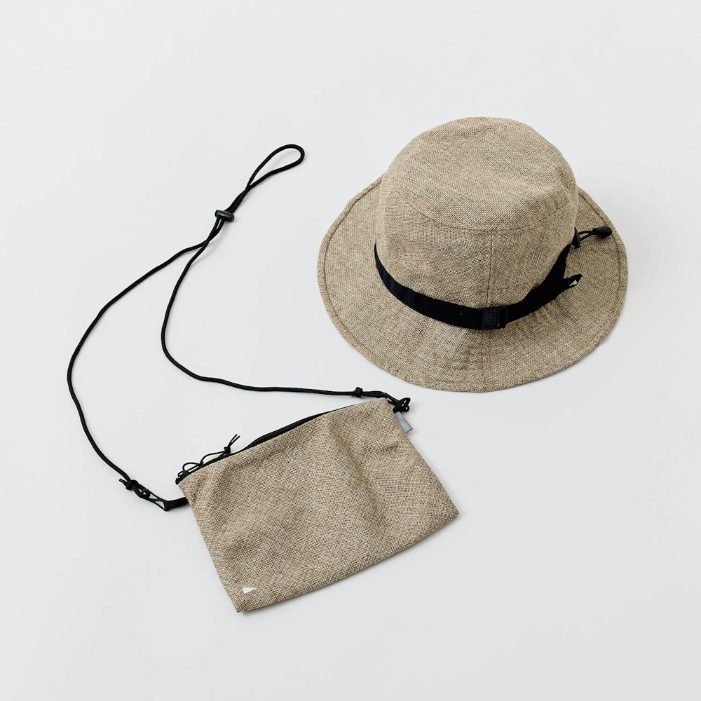 【ハロコモディティー×YAMAP】こだわりの別注ハット＆キャップで秋の日差し対策を