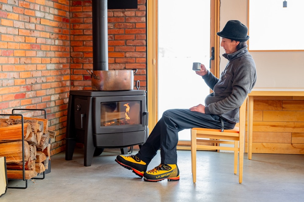 雪でこそ本領発揮ウィンタートレイルパンツ｜初冬の北海道でフィールドレビュー