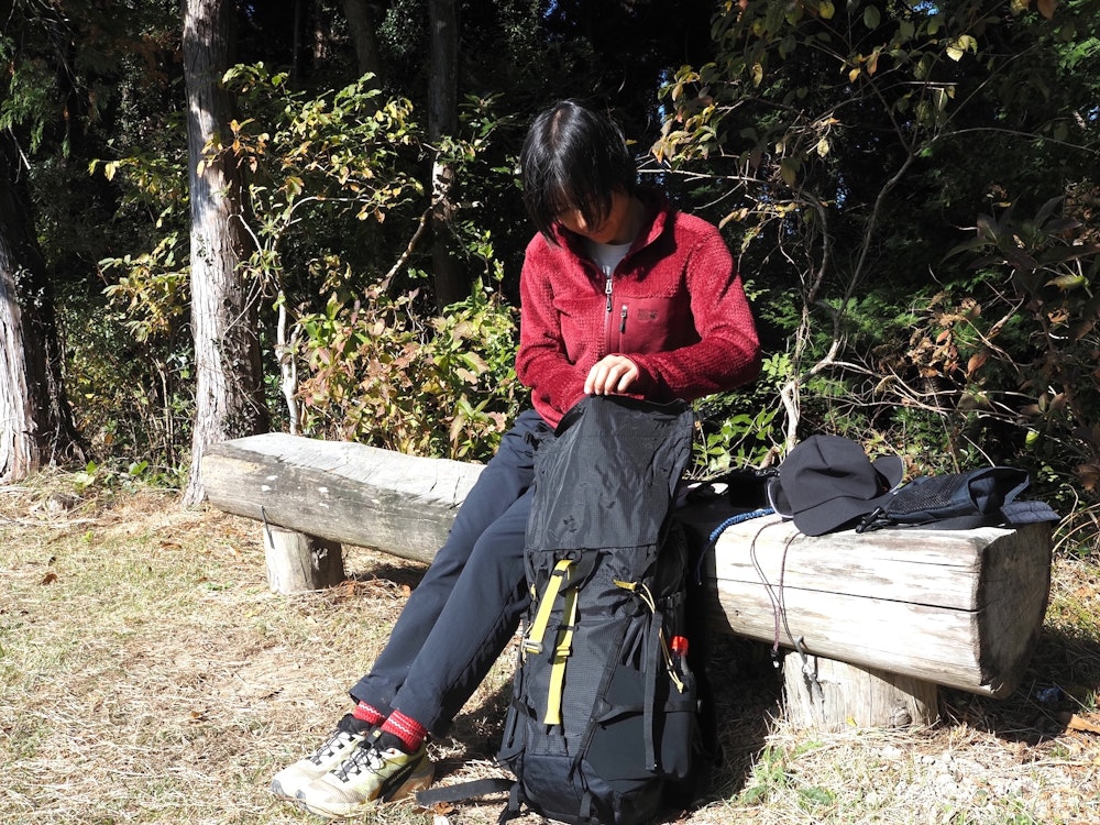 冬のはじまりを南房総の低山で｜小春日和のほがらかハイクにおすすめギアをレビュー