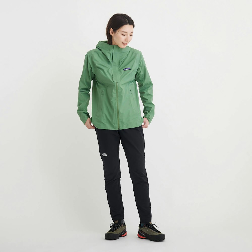 【PICKUP】山でも普段の街でも使える優れもの|環境にも優しいパタゴニアのレインウェア