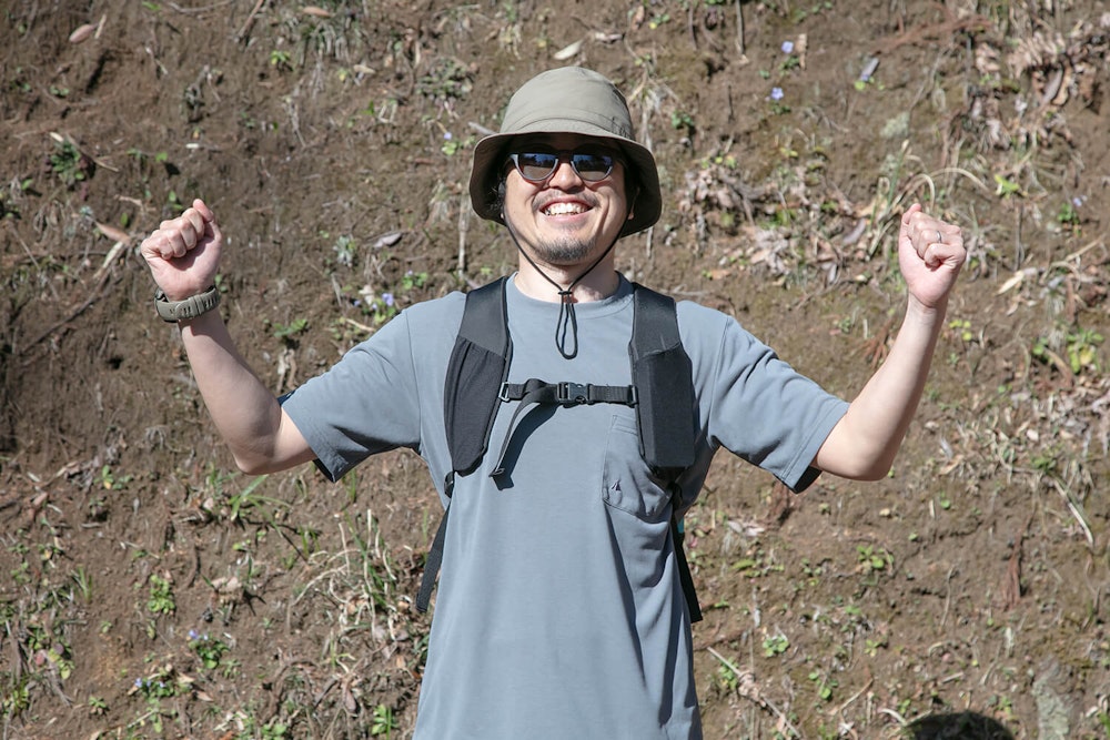 【検証】バカ尾根の頂上で、一番『涼しい顔』をしているのは誰だ?汗染み限界突破チャレンジ!