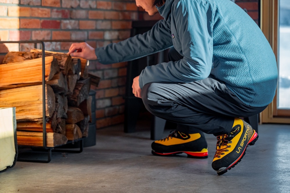 雪でこそ本領発揮ウィンタートレイルパンツ｜初冬の北海道でフィールドレビュー