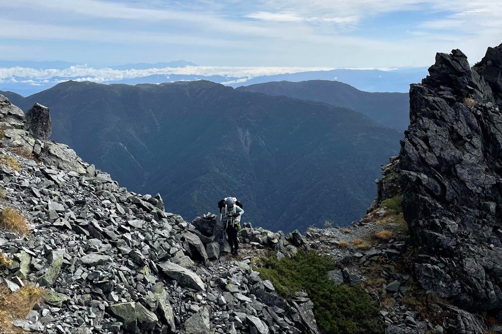 地球想いで高機能!最新サステナブル素材のベースレイヤーを愛用者が骨太レビュー