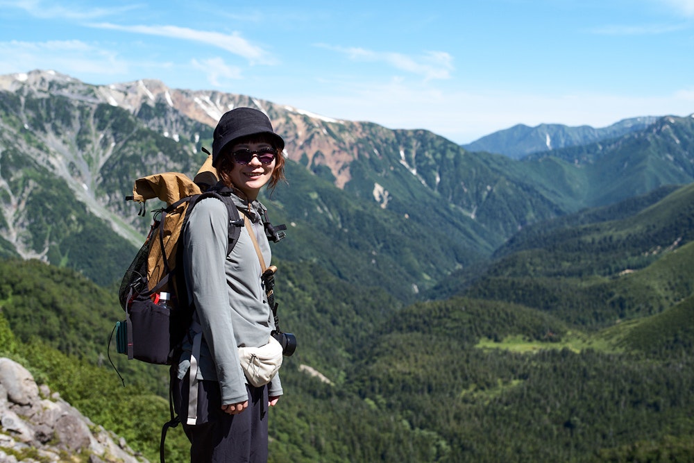 「着る日焼け止め」は本当か？開発者が明かす、UVカットウェアの正体