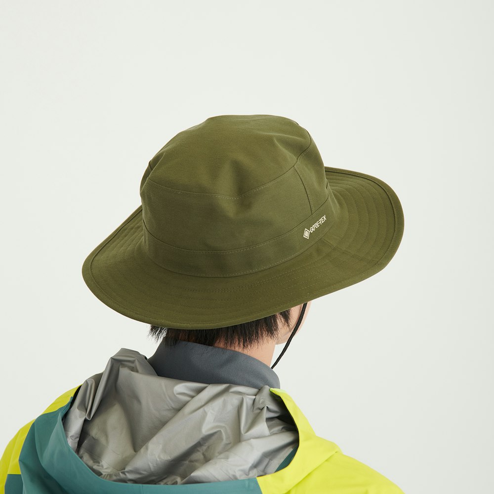 雨の季節を積極的に楽しむためのウェア選び | 登山&トレランのおすすめコーディネート