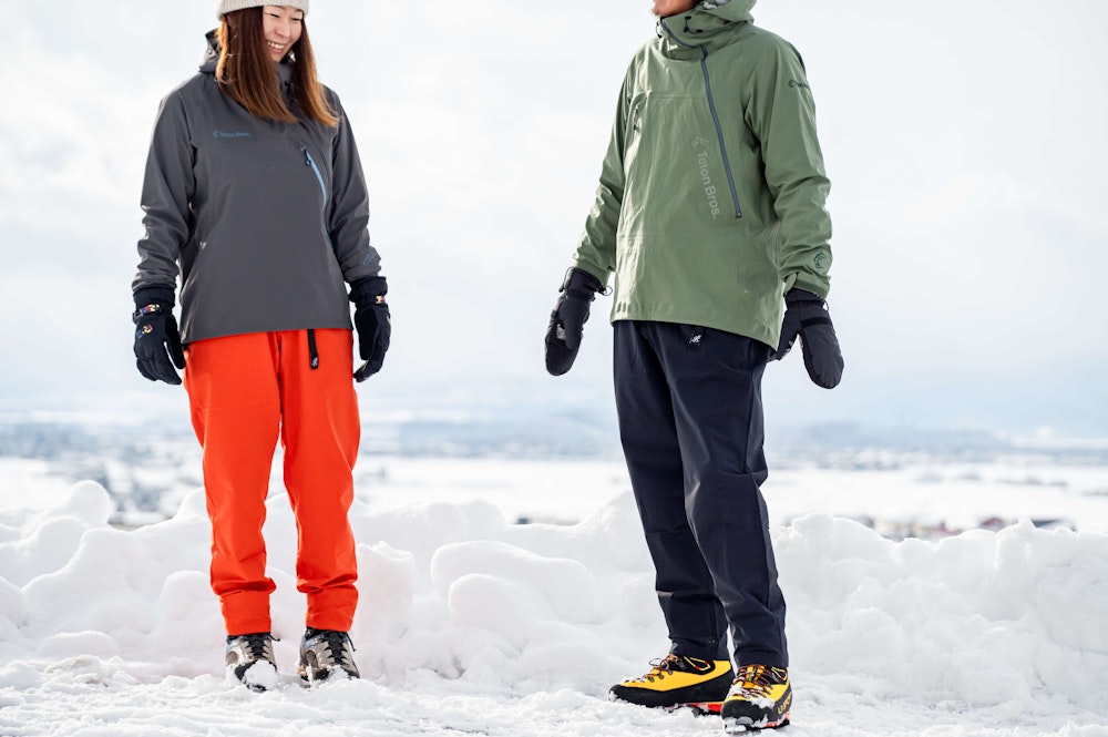 雪でこそ本領発揮ウィンタートレイルパンツ｜初冬の北海道でフィールドレビュー
