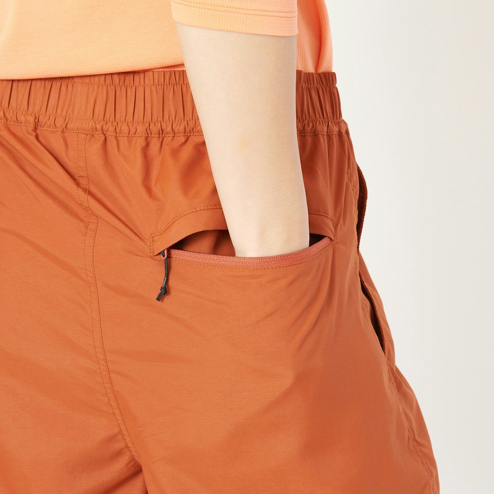 【PICKUP】山のサブパンツ、持ってますか?行動中・リラックス時問わず履ける軽量パッカブルパンツ
