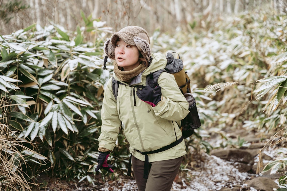どんな装備があればOK? 冬の登山をもっと身近にするためのギアをYAMAPスタッフが指南