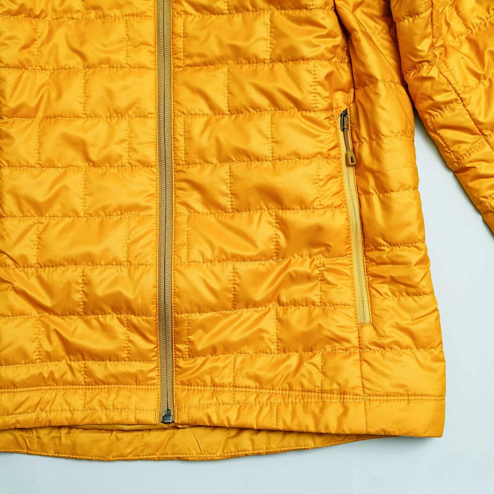 秋山ハイクで活躍する防寒着の決定版！ 化繊インサレーション「patagonia ナノパフジャケット」