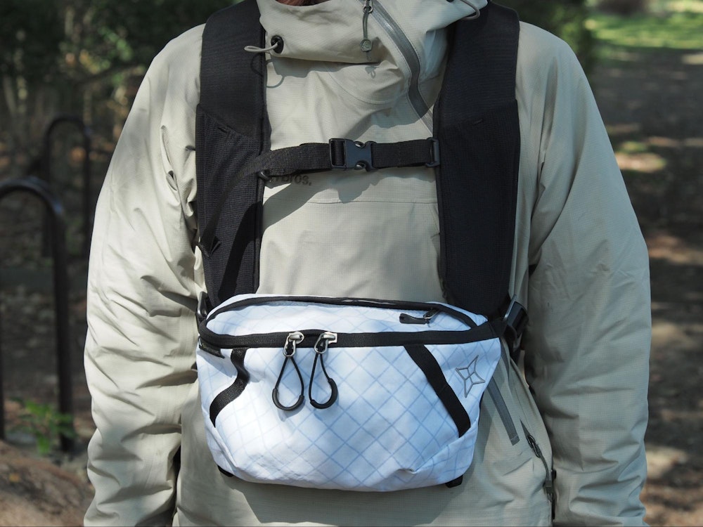 【WHITE】軽やかに旅する、フォトハイクスタイル