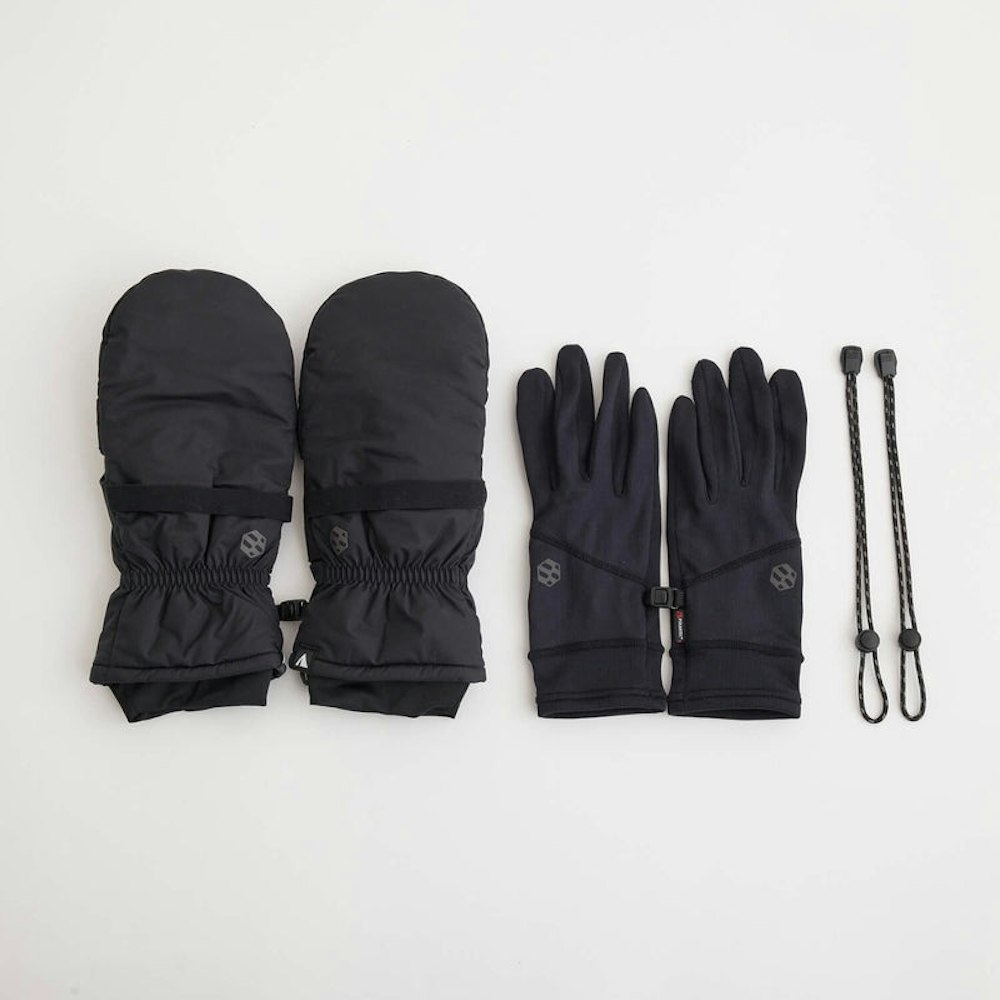 末端防寒のススメ|冬〜早春の登山をグッと快適にする防寒アイテムとは?