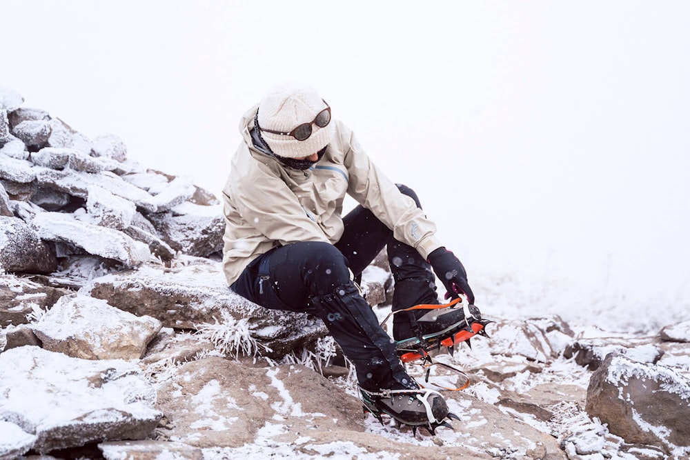 冬の登山で大切なのは「汗をかかない」ウェア&ギア選び！｜経験談から紐解くおすすめ山道具