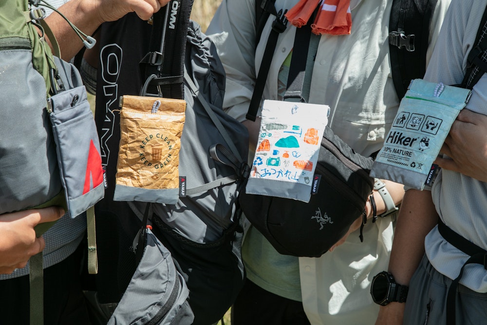 “ちょっと拾う”が、山をもっと好きにする。「清掃登山」を身近にする3つのアイテム