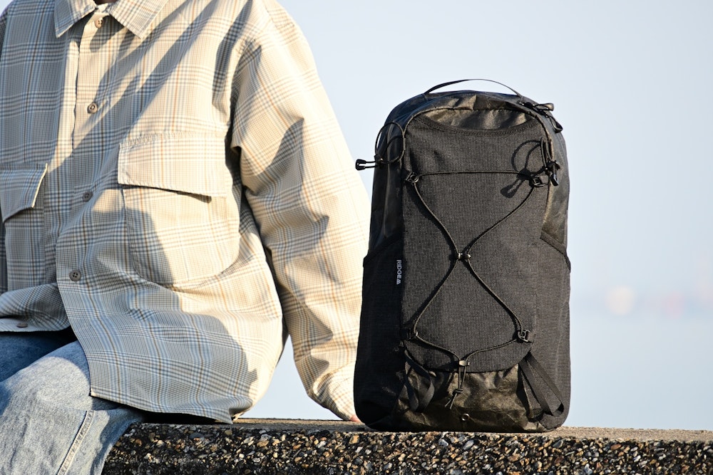 【山・街・旅】これ一つで完結｜登山＋αで使い倒せる「二刀流」小型バックパック