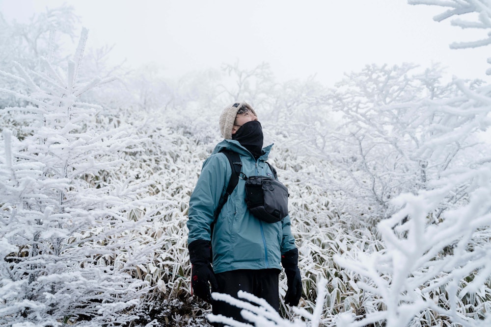 どんな装備があればOK？ 冬の登山をもっと身近にするためのギアをYAMAPスタッフが指南