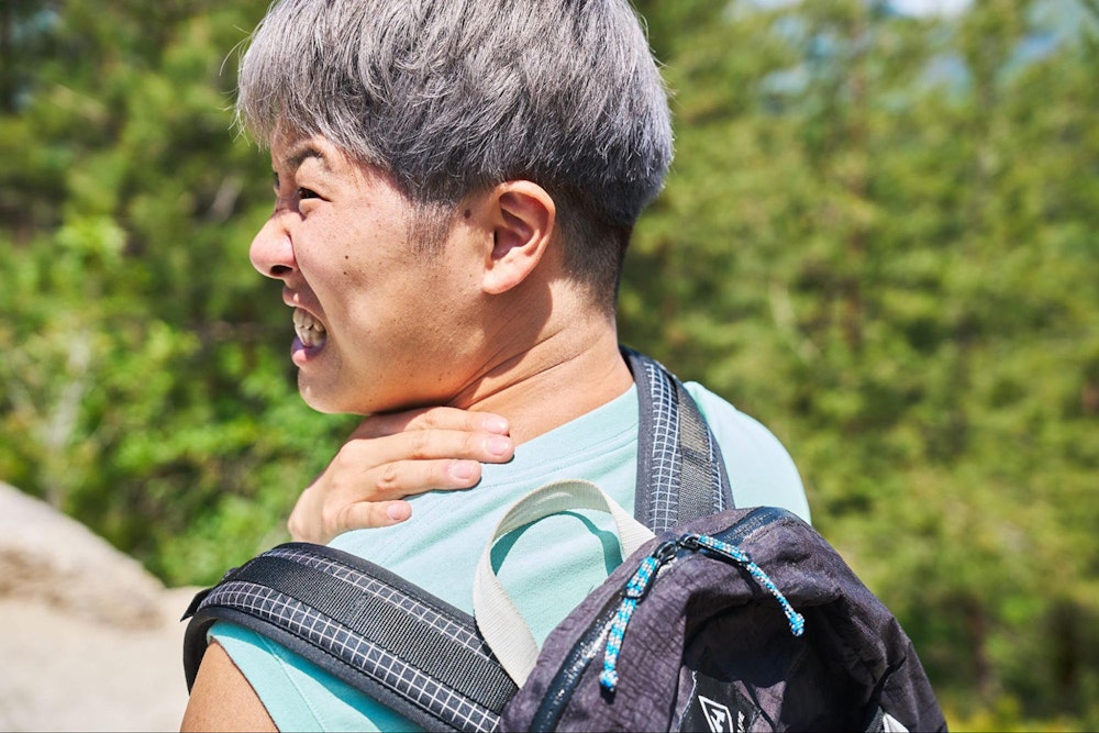 日焼け止め?塗り直さないっす!無防備ハイカーが学ぶ、夏山UV対策の新常識