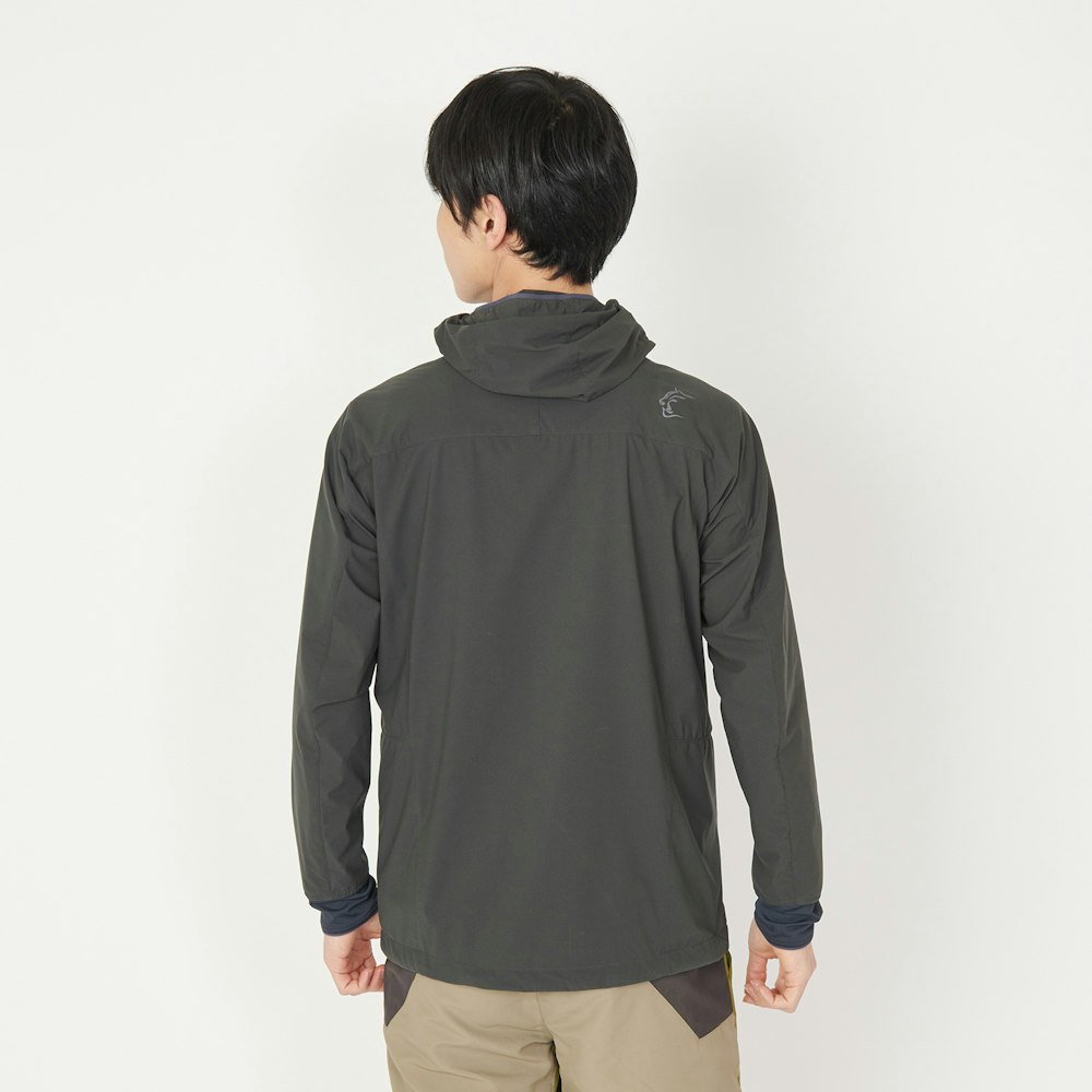 【PICKUP】動いてもオーバーヒートしない|登山中ずっと着たままでいられるティートンブロスの行動保温着