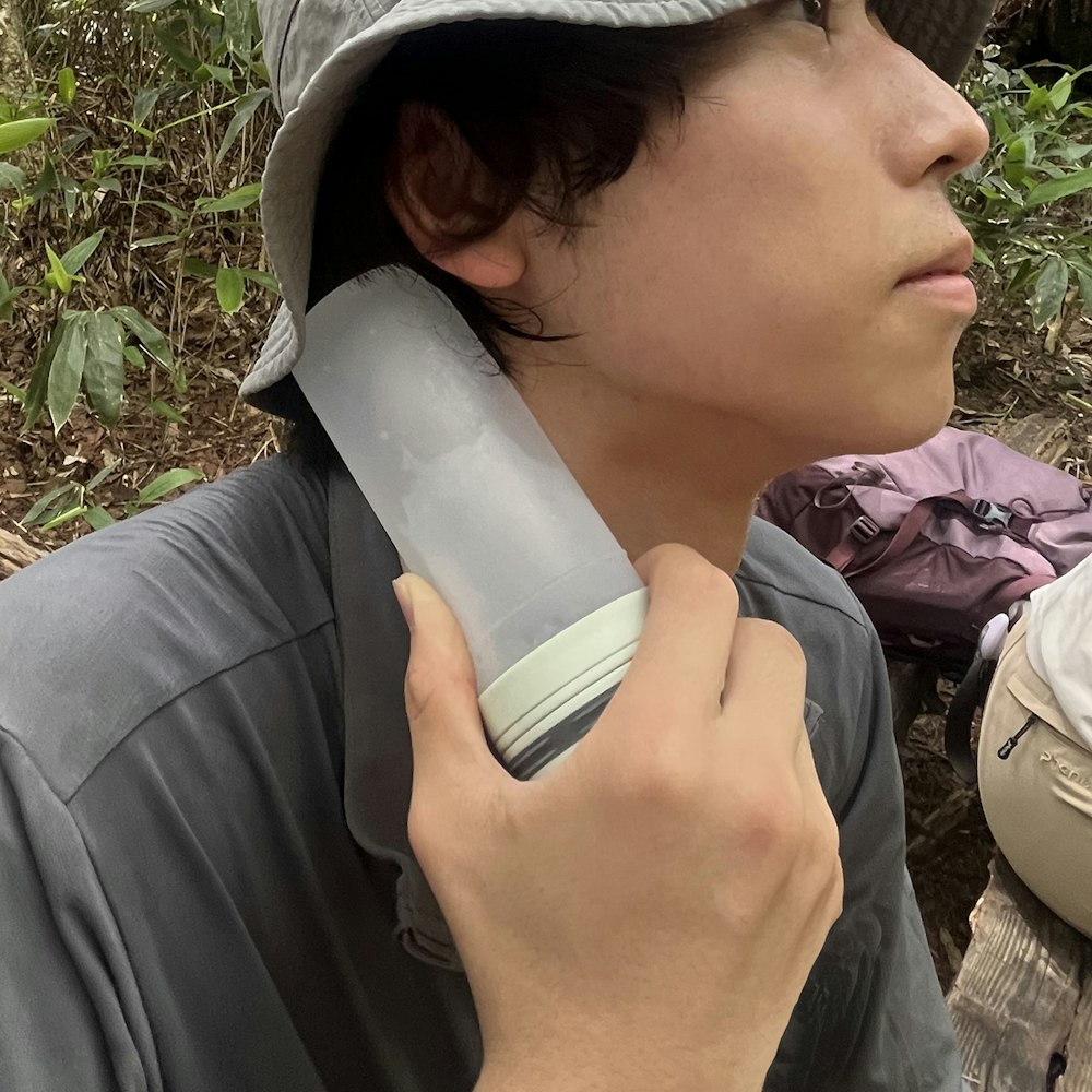 【山に「氷」を持ち運ぶ！】スティックタイプの携帯用氷のう