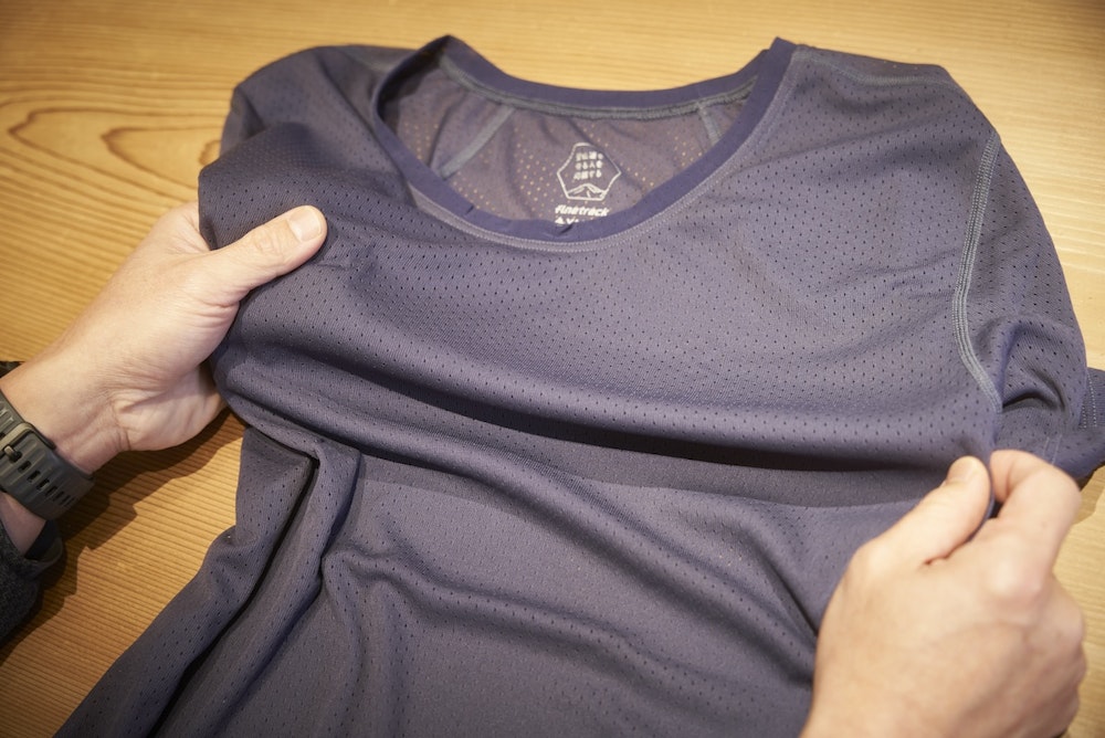 冬の汗冷え対策、どれ選ぶ？｜ファイントラック「ドライレイヤー」の正しい選び方