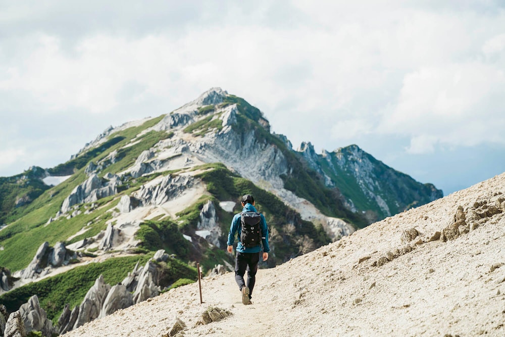 夏は「縦走登山」に挑戦！ 長〜く、どっぷり自然で過ごすための注目ギアを特集