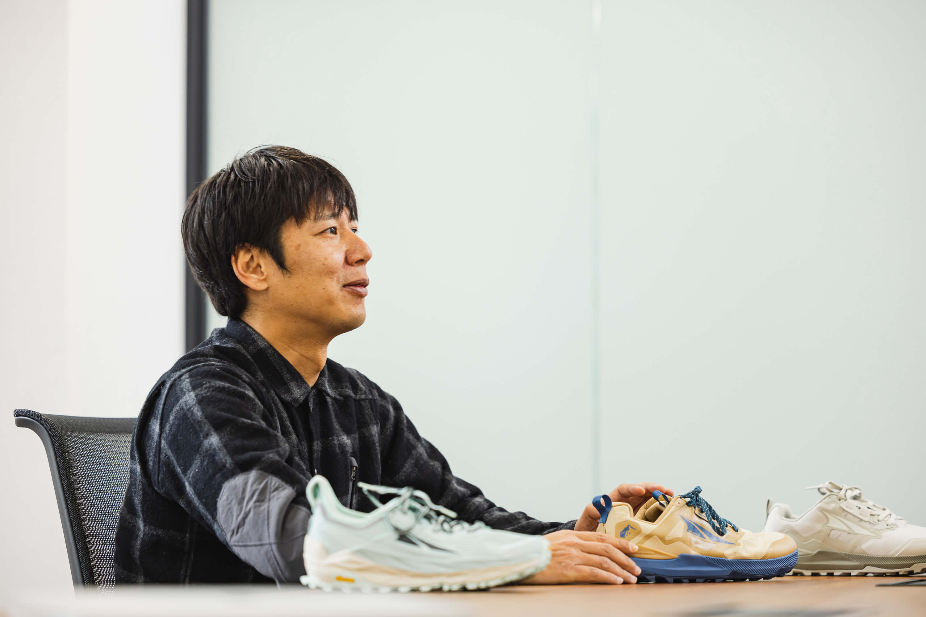 自然な足運びを実現するシューズブランド「ALTRA」｜その構造に秘められた「ゼロドロップ」の哲学 | YAMAP STORE(ヤマップストア)