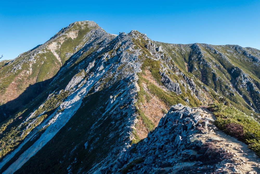 夏は「縦走登山」に挑戦! 長〜く、どっぷり自然で過ごすための注目ギアを特集