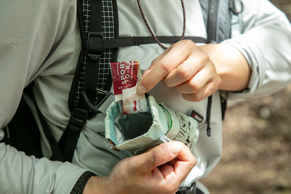 “ちょっと拾う”が、山をもっと好きにする。「清掃登山」を身近にする3つのアイテム