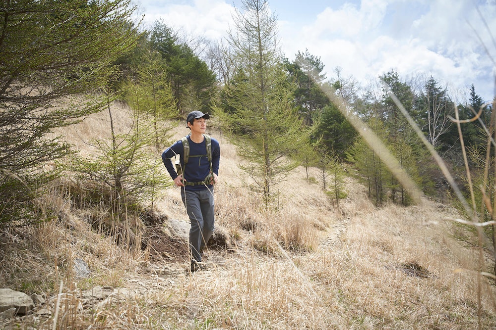 スマホを使う登山者に最適な一本