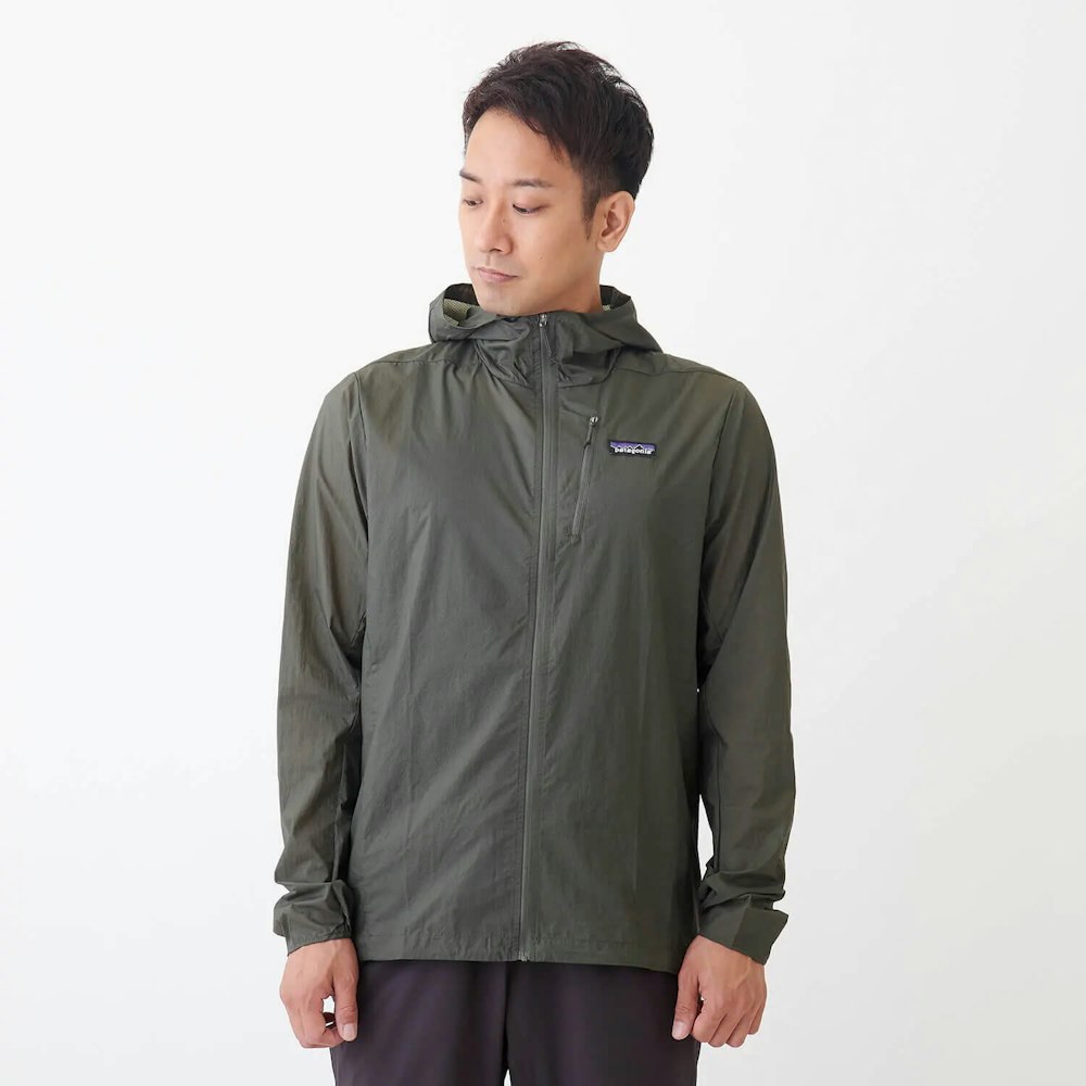 山だけじゃもったいない。街着としても活躍するpatagonia(パタゴニア)の万能ジャケット