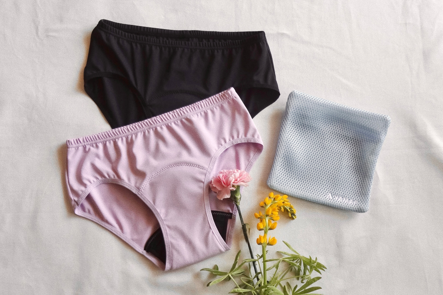 /features/yamap-hoagara-sanitary-shorts