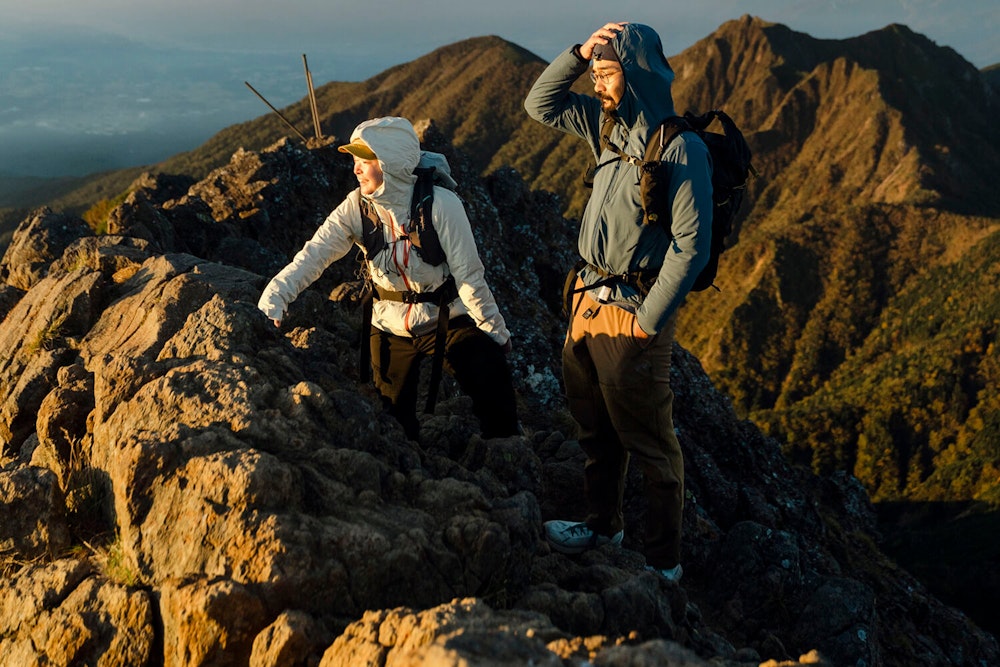 保温と通気で寒い季節をもっと快適に過ごすパンツ|YAMAP × Mountain Hardwear