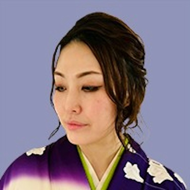 LINE占い 秘恋導師＊華純（かすみ）