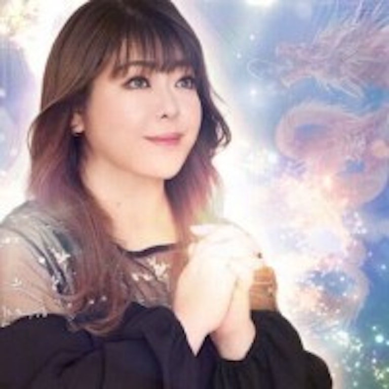 電話占いニーケ 緋彌（あけみ）先生