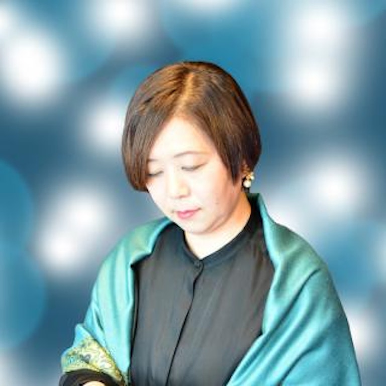 電話占いヴェルニ 万結