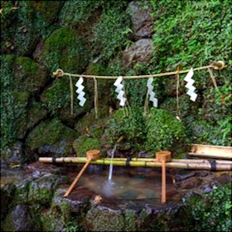 電話占い尼子 長神