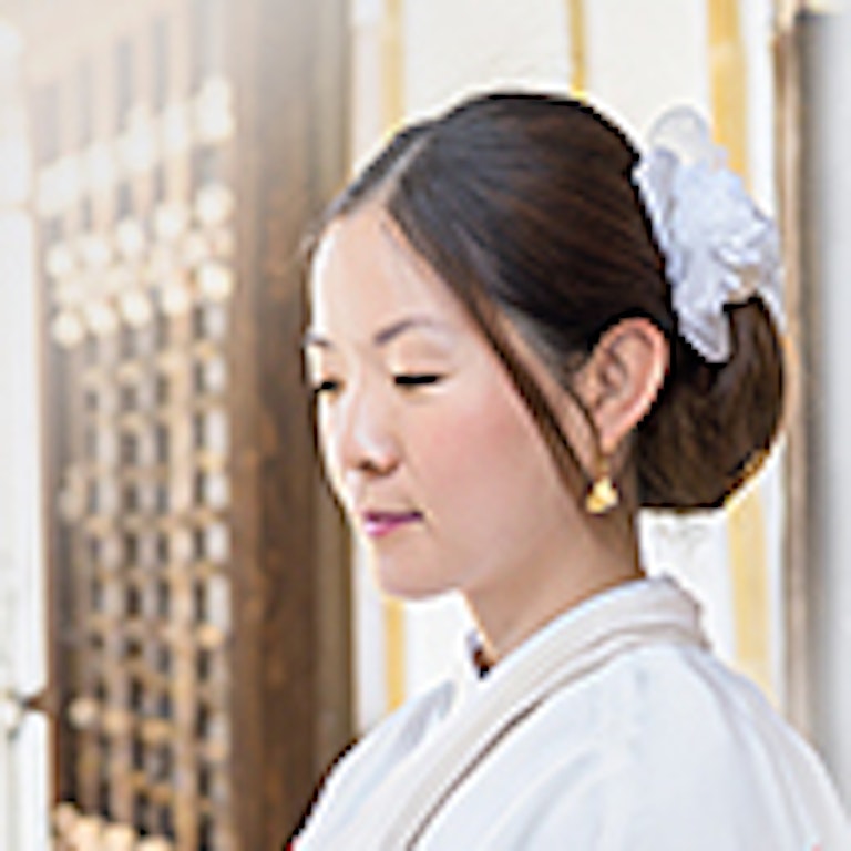 電話占い尼子 美福（びふく）先生