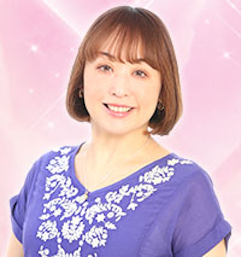 電話占いウラナ Lilly