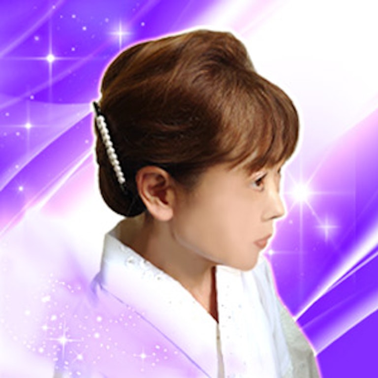 電話占いマディア 天神 薫先生