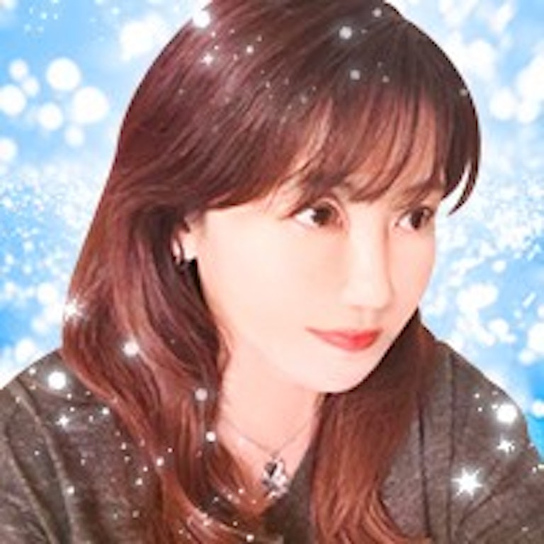 電話占いマヒナ 照莉（ひかり）先生