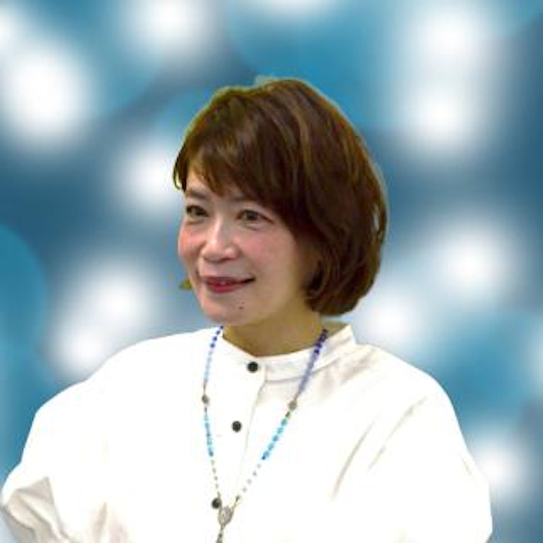 電話占いヴェルニ 右京三以子