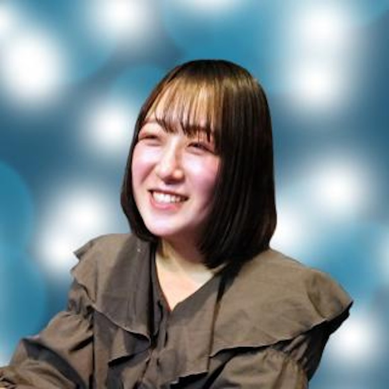 電話占いヴェルニ ひな子