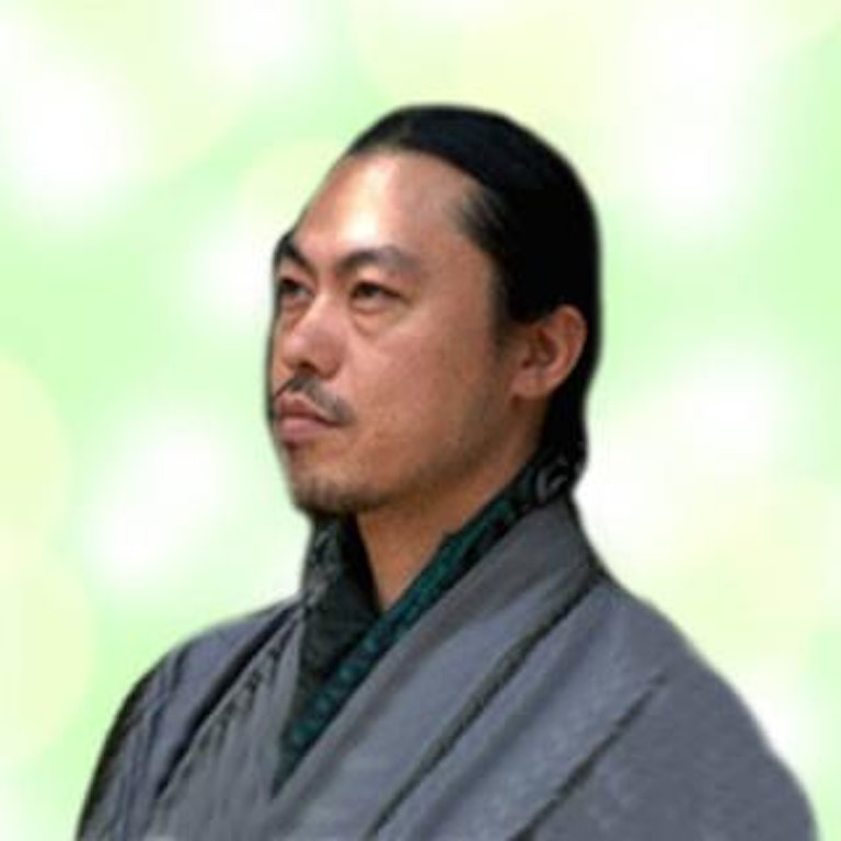 電話占いヴェルニ 某 件太郎