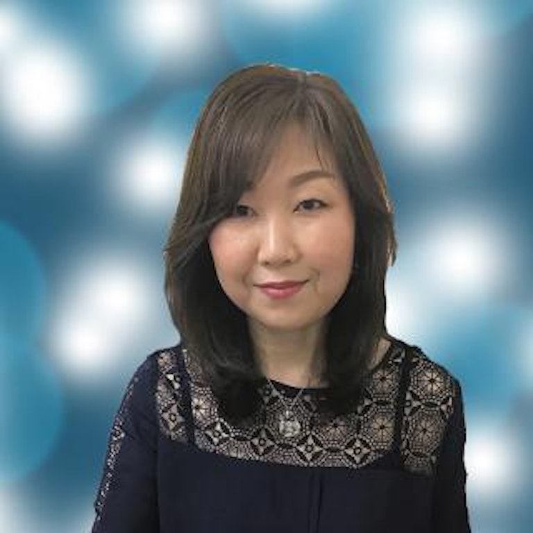 電話占いヴェルニ 碧華（アオカ）先生