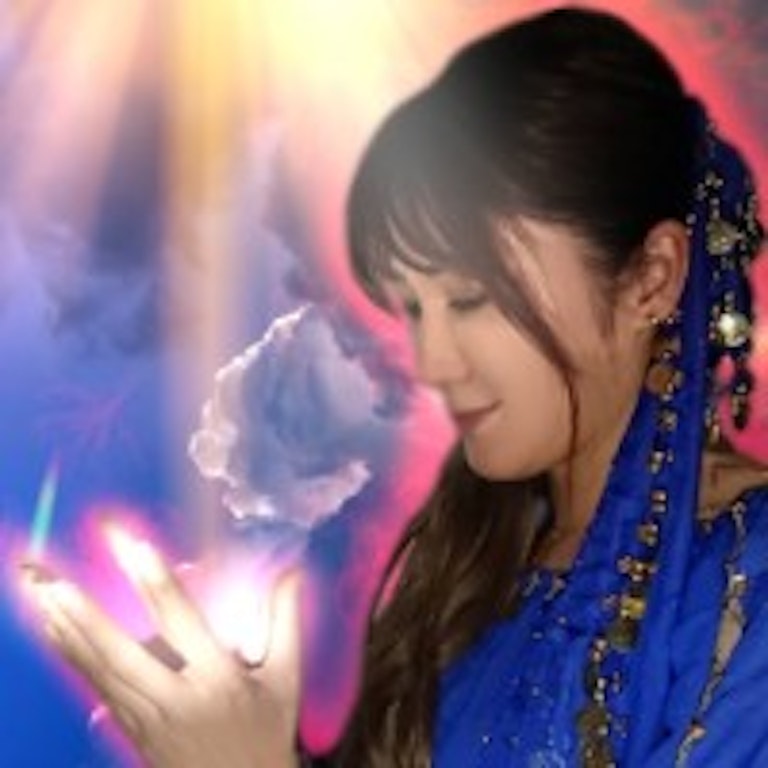 電話占いニーケ 磨里華