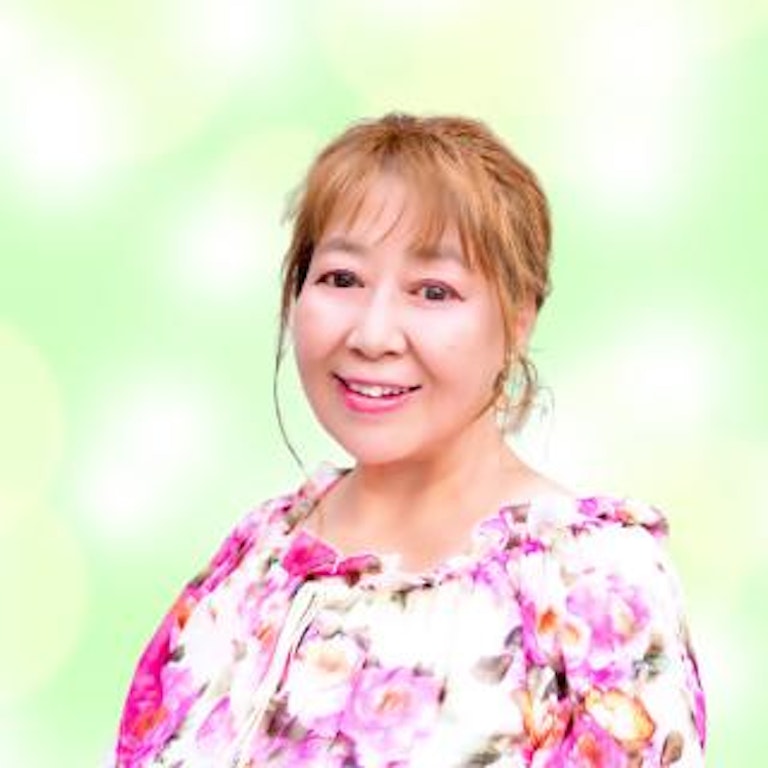 電話占いヴェルニ 常夏　一華（トコナツ　イチハ）先生