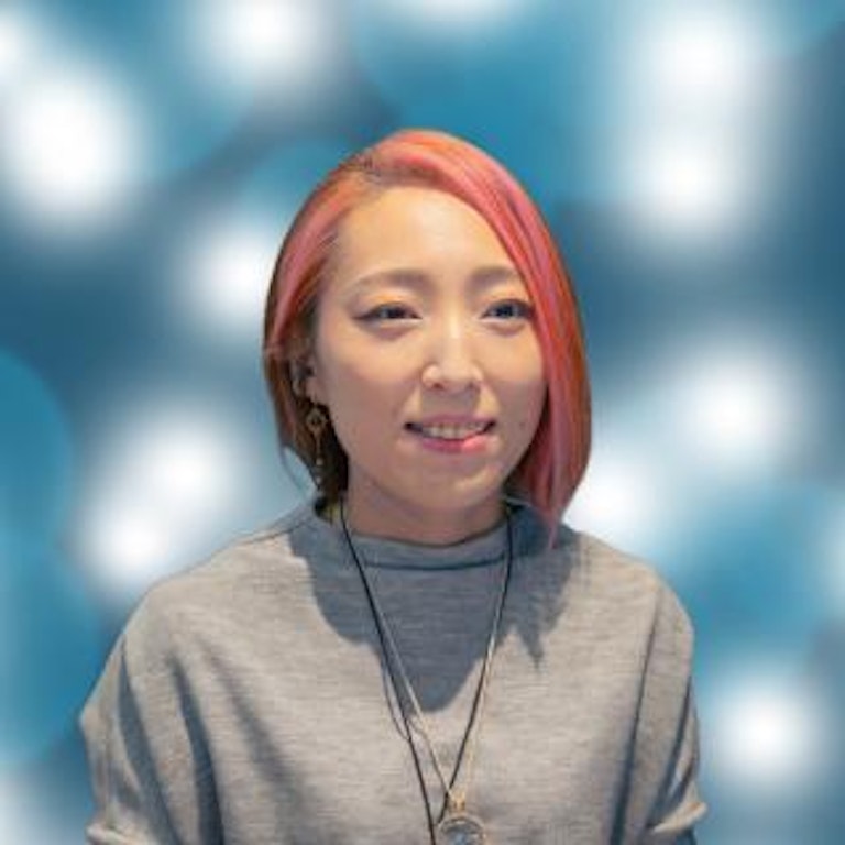 電話占いヴェルニ 咲穂実