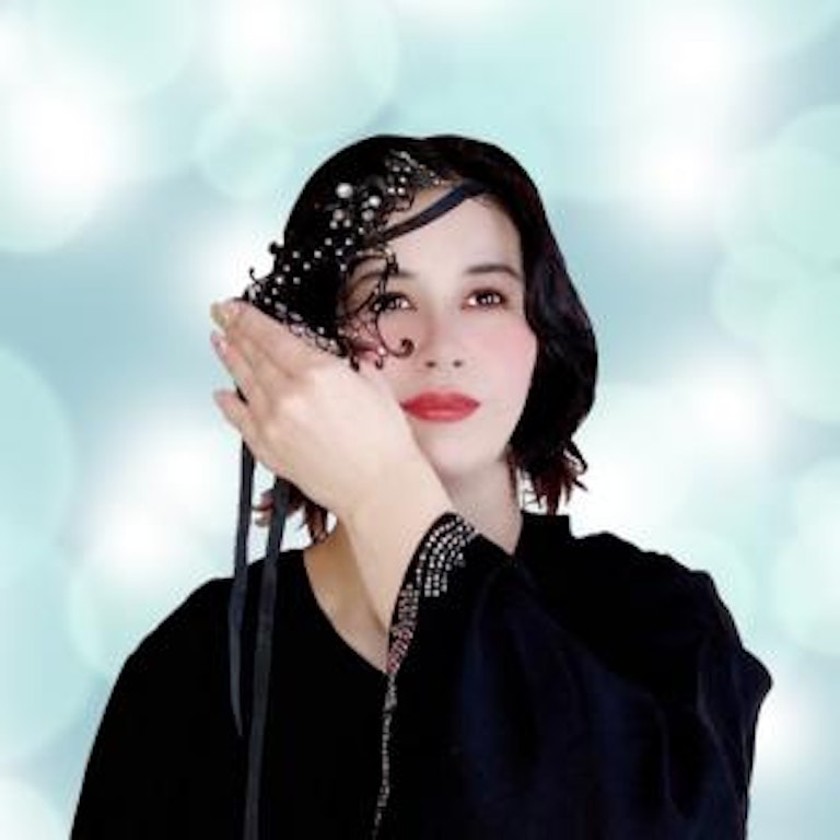 電話占いヴェルニ アーリヤ仁伽