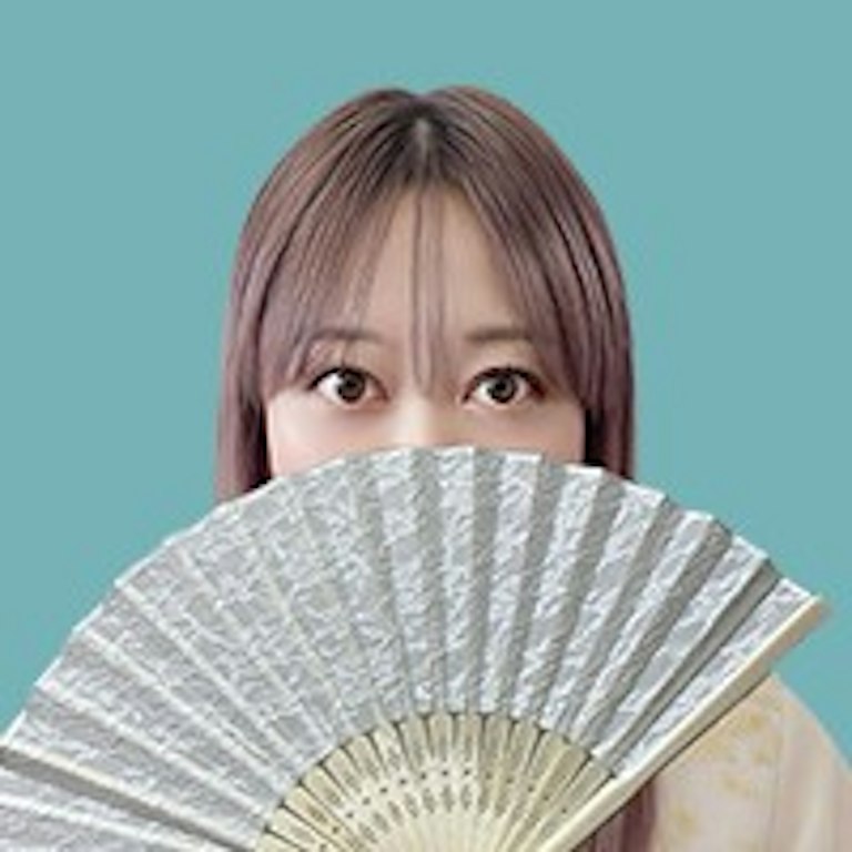 LINE占い マドレーヌ百々